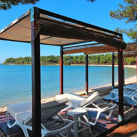 Holiday Flat Zoran Novigrad Cis011013 Cya *