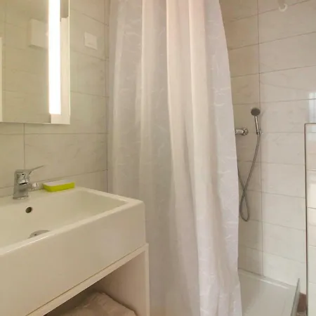 Holiday Flat Zoran Novigrad Cis011013 Cya